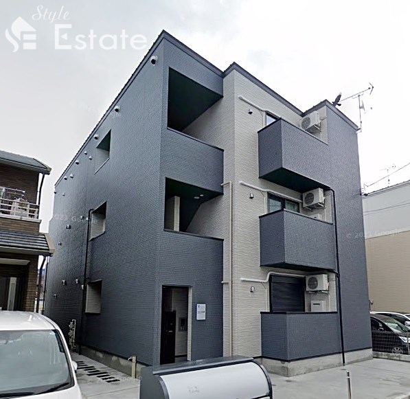 ラポート日比野