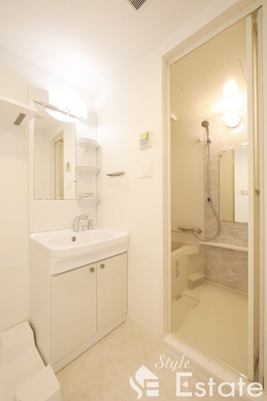 独立洗面台 脱衣所