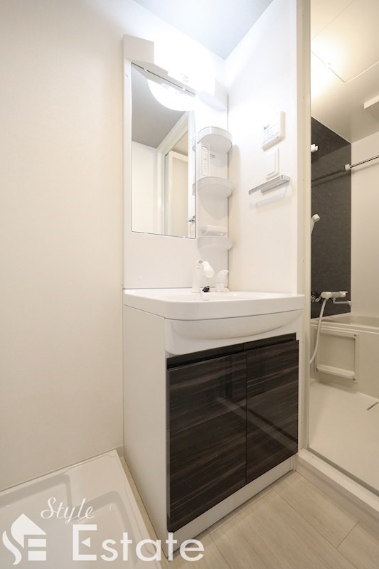 独立洗面台 脱衣所