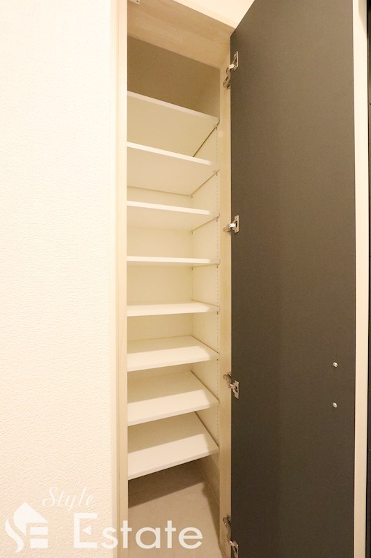 シューズボックス