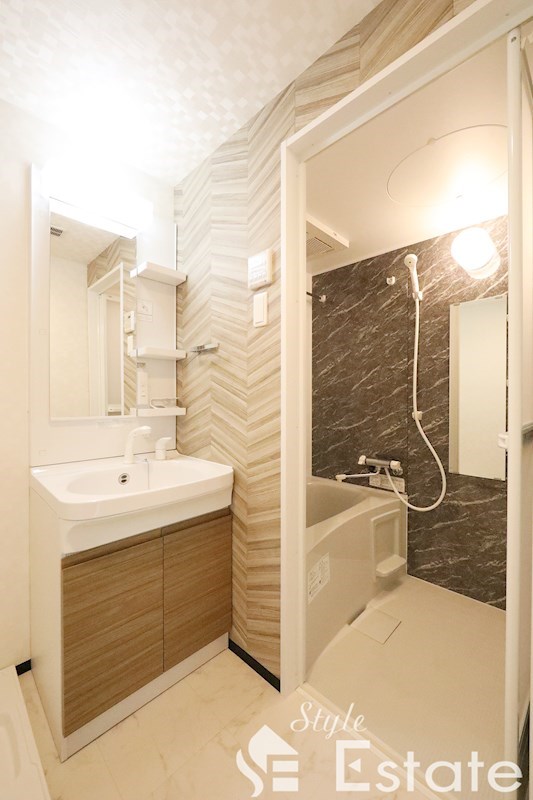 独立洗面台 脱衣所