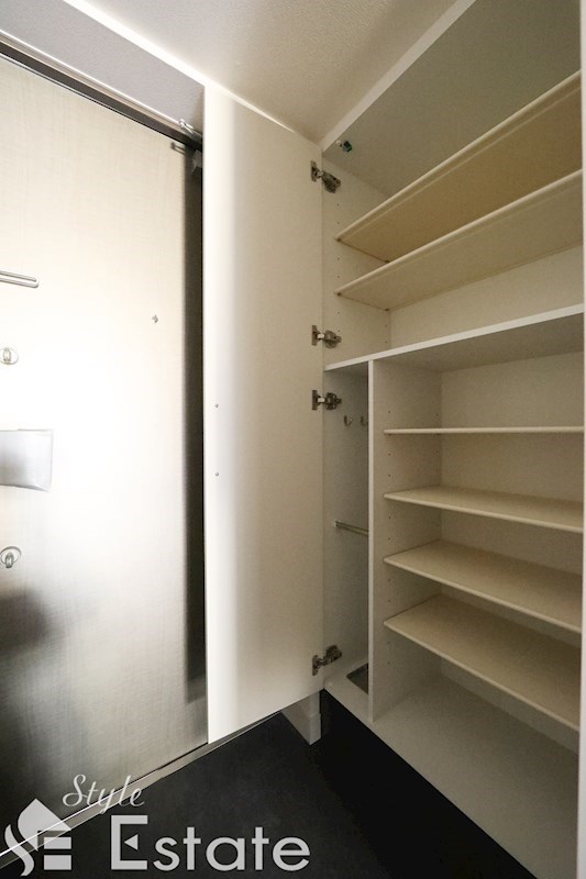 シューズボックス