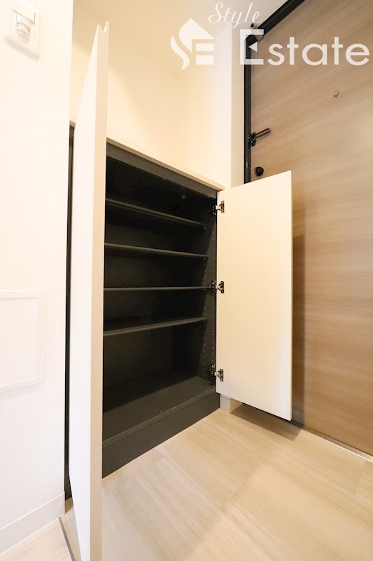 シューズボックス