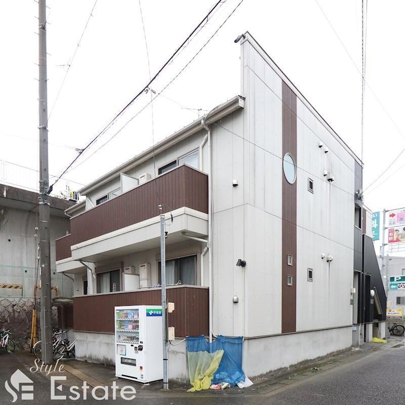 クレフラスト坂井戸