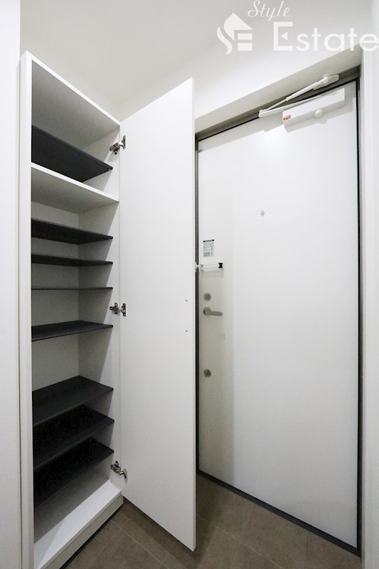 シューズボックス