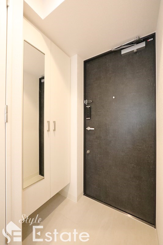 玄関 シューズボックス