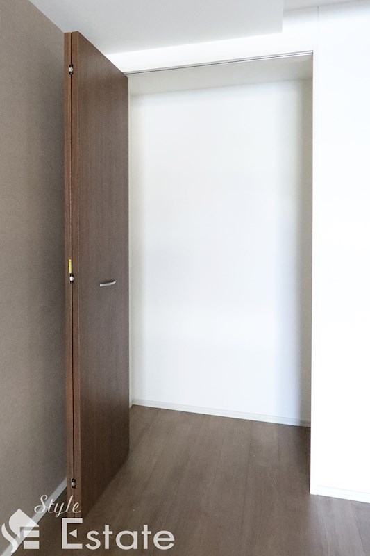 クローゼット 建設中