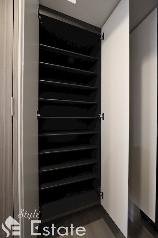 シューズボックス