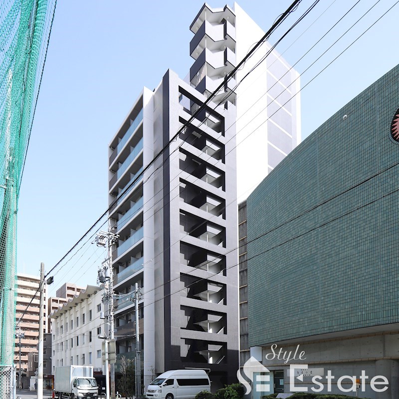 アデグランツ上前津