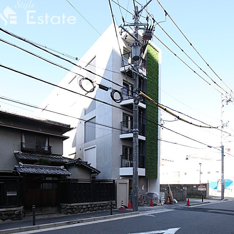 Lives Residence 東桜