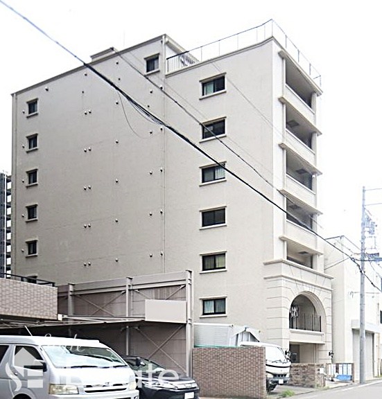 D-アパートメント泉