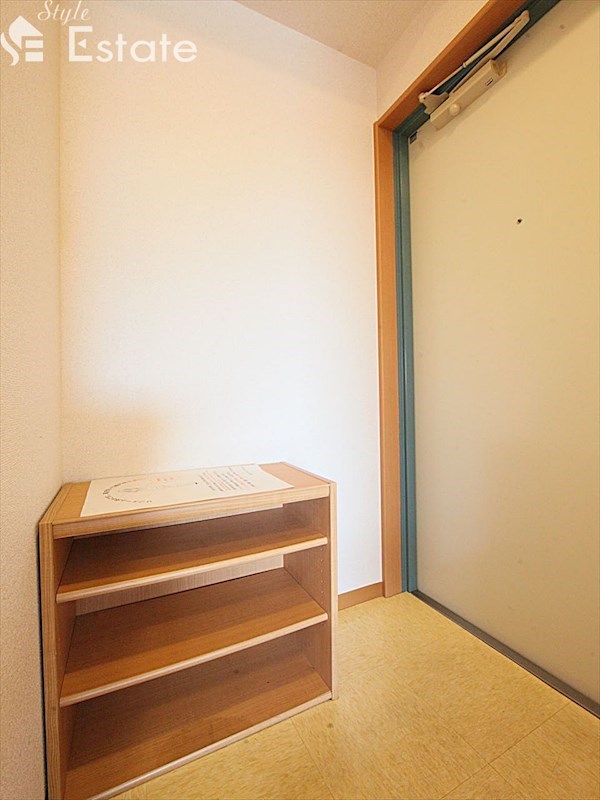 シューズボックス