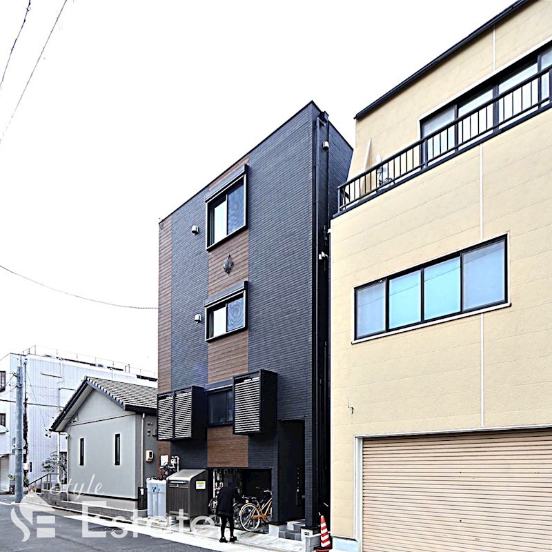 クレマチス名古屋西