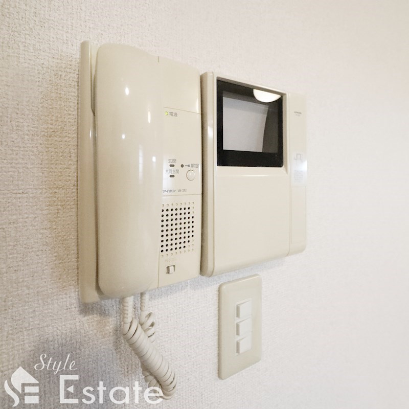 インターホン