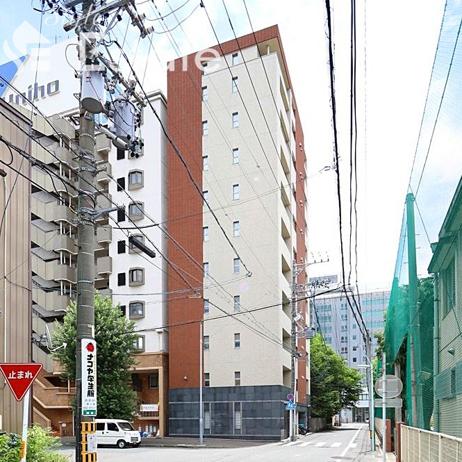 アーバン栄