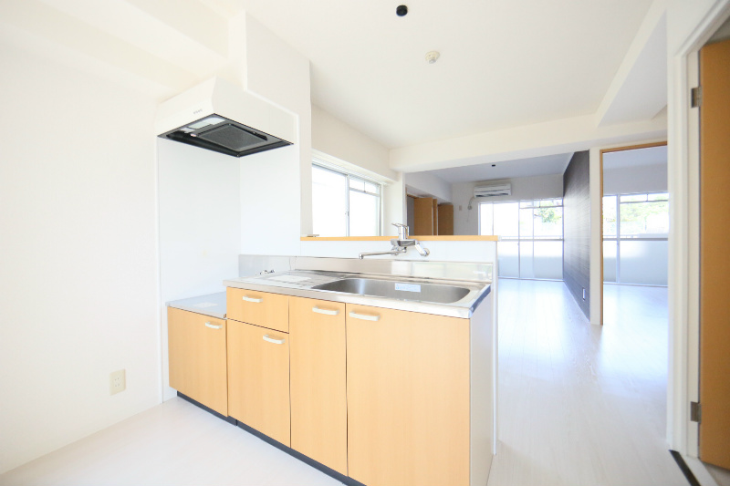 キッチン 3口コンロ設置可