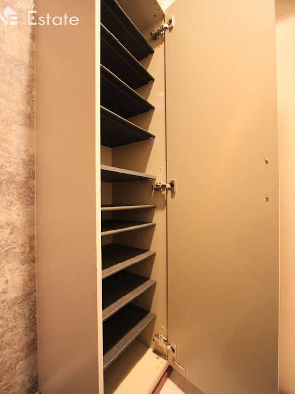 シューズボックス