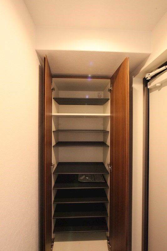 シューズボックス