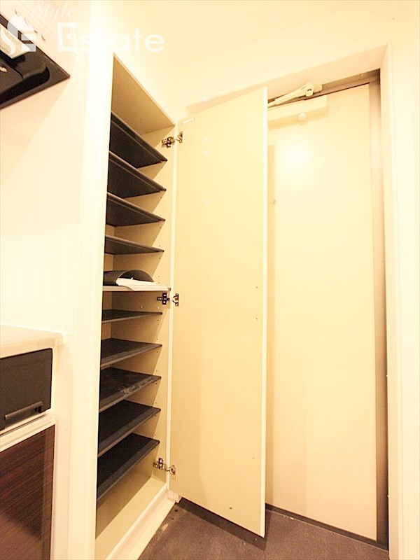 シューズボックス