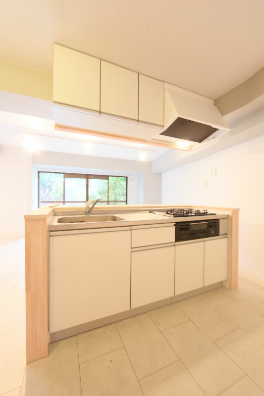 シーズンコート植田南(シーズンコートウエダミナミ)