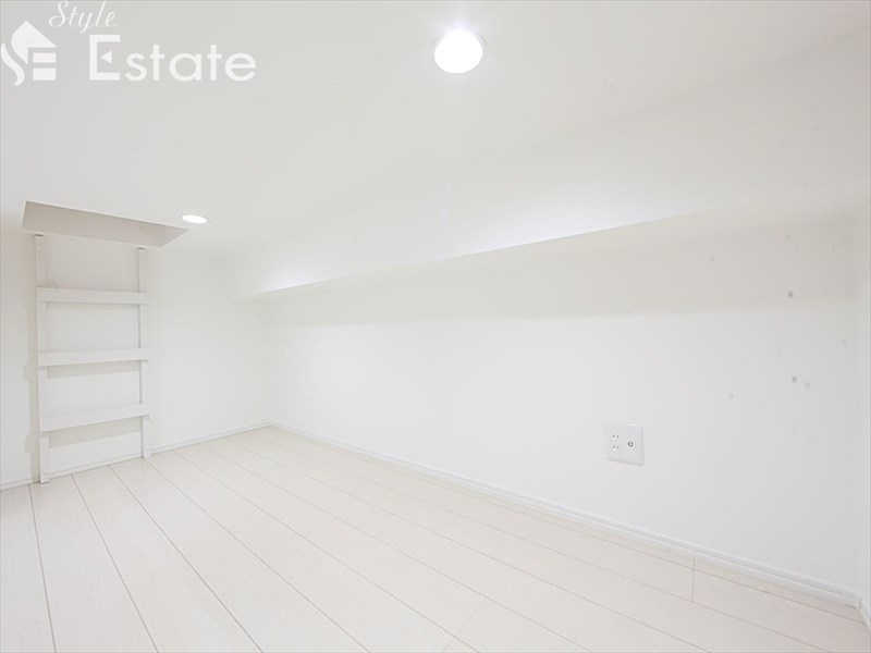 アンダーロフト