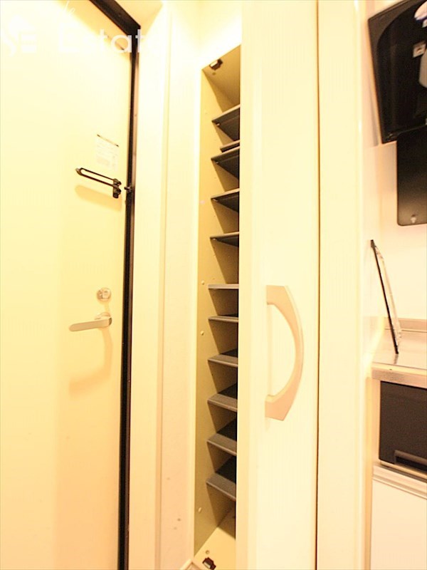 シューズボックス