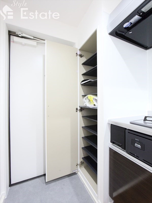 シューズボックス