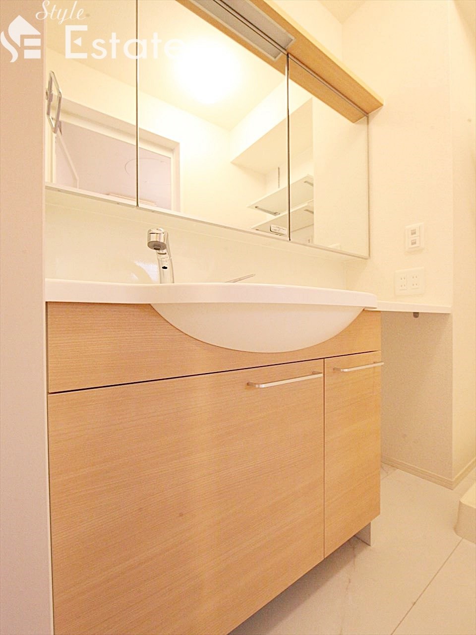 同仕様物件内装