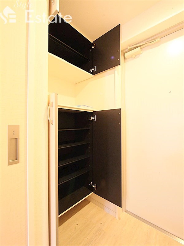 シューズボックス