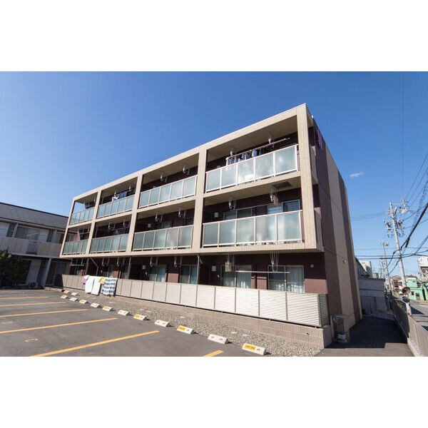 フォレスタミツヤ