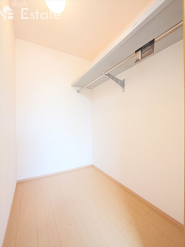 ウォークインクローゼット