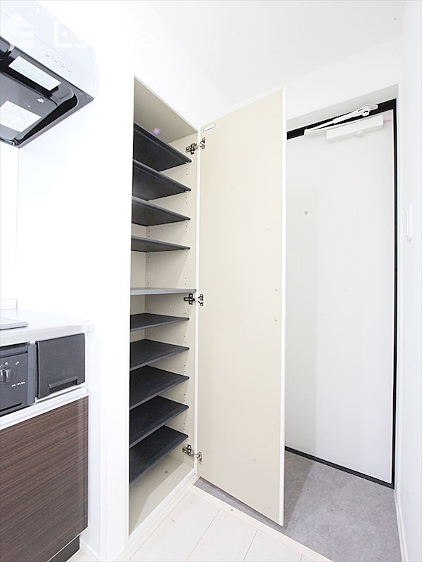 シューズボックス