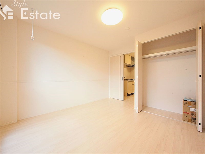 洋室 別角度から