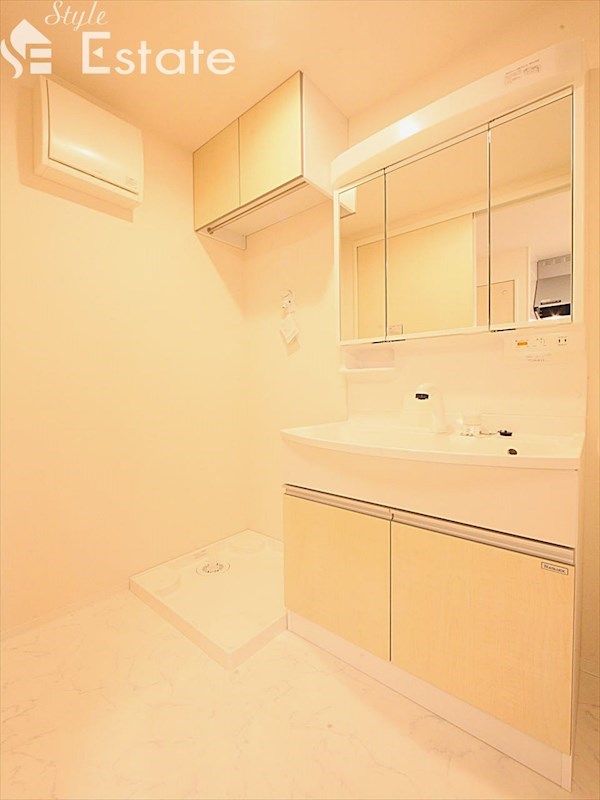 脱衣場 独立洗面台