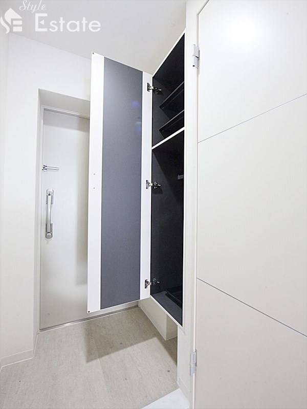 シューズボックス