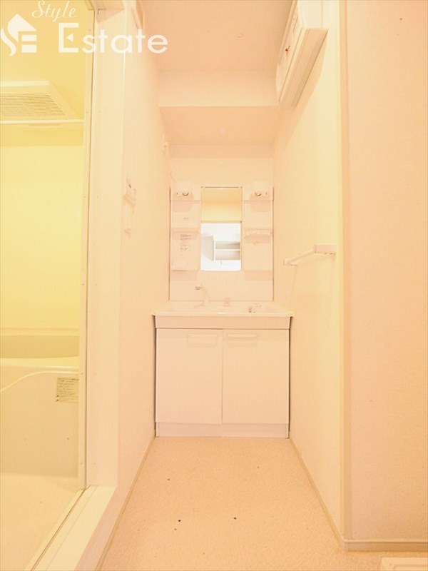 脱衣場 独立洗面台