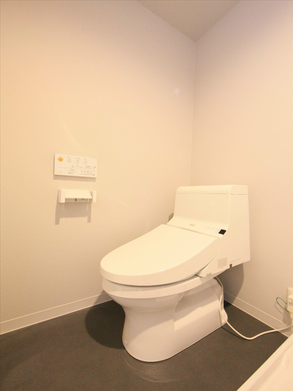 温水洗浄便座機能付