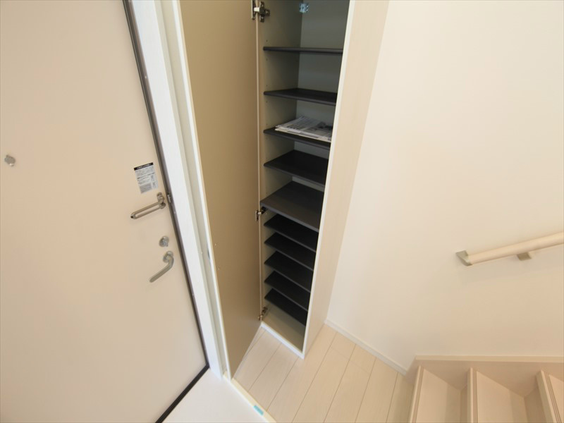 玄関 シューズボックス