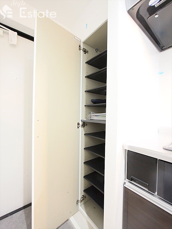 シューズボックス