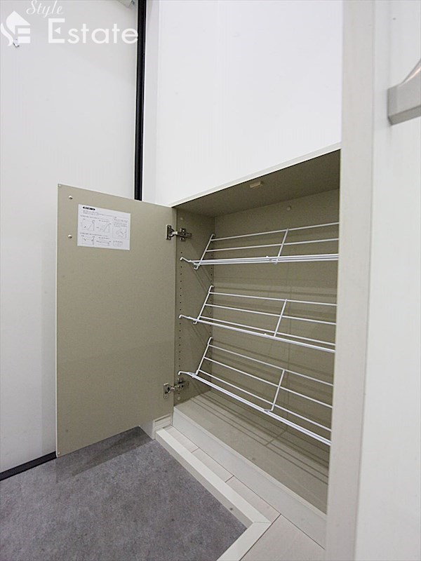 シューズボックス