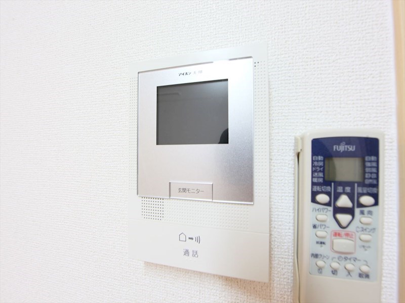モニター付きインターホン