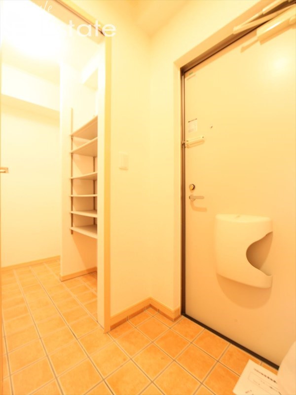 シューズボックス