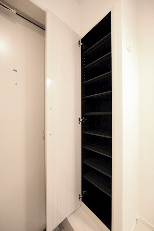 シューズボックス