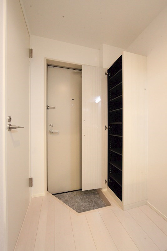 シューズボックス