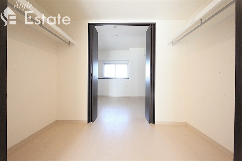 ウォークスルークローゼット