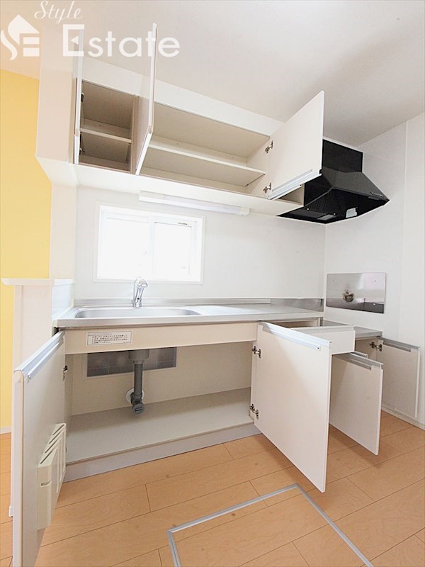 キッチン 収納スペース