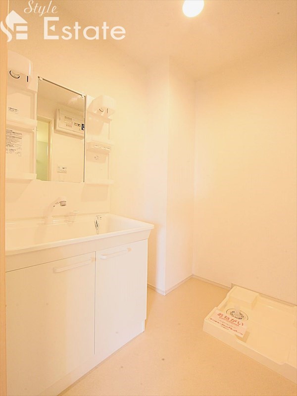 脱衣場 独立洗面台