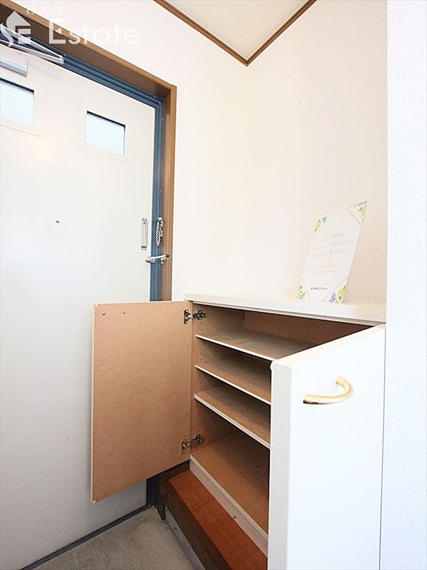 シューズボックス