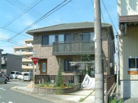 ジュネス・マキ