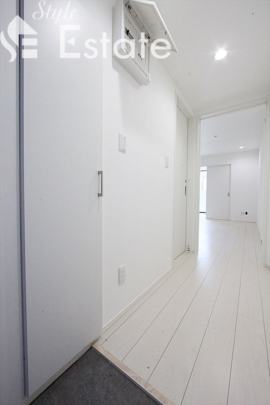 玄関 シューズボックス